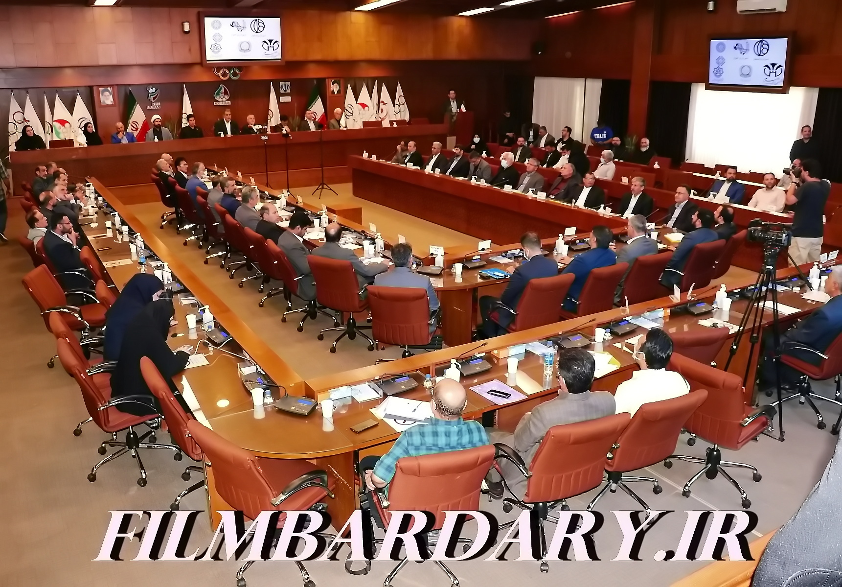 فیلمبرداری و عکاسی از  همایشات و نمایشگاه های بین ا لمللی عکس شماره 7