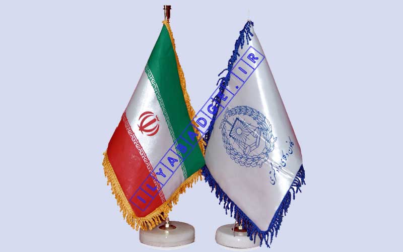 چاپ طرح ولوگوی مخصوص روی پرچم 