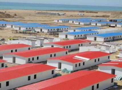 طراحی، نقشه، محاسبه، احداث: کارخانه، هتل، بیمارستان    