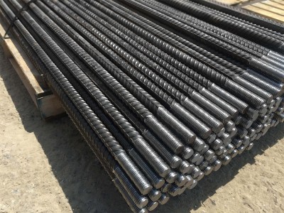  متال بولت  تولید انواع پیچ و مهره های صنعتی و ساختمانی 