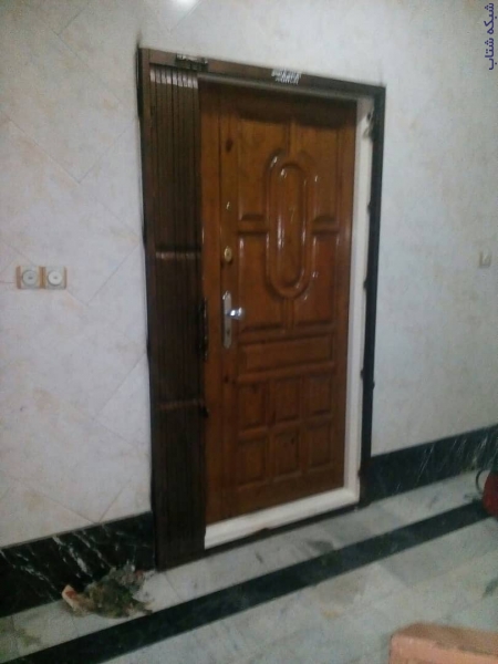 تولید انواع درب آکاردئونی با رنگ کوره ای،ساخت حفاظ پنجره،نرده راه پله،درب پارکینگ و…