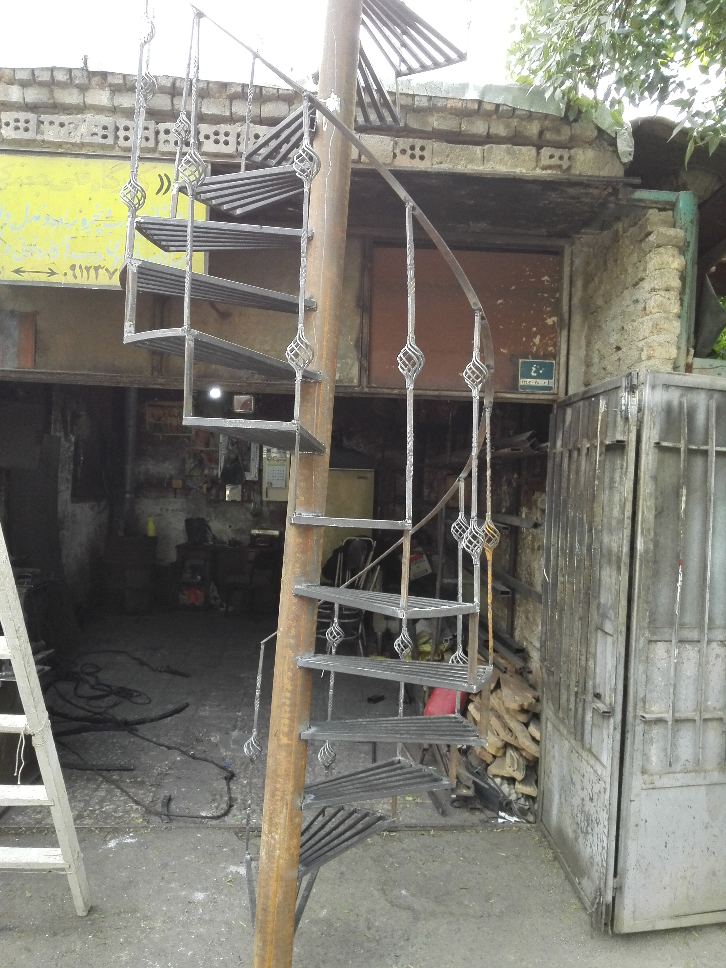 آهنگری وخدمات جوشکاری