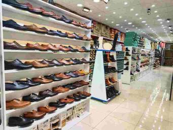 فروشگاه کفش و کتونی طبی ارزان 