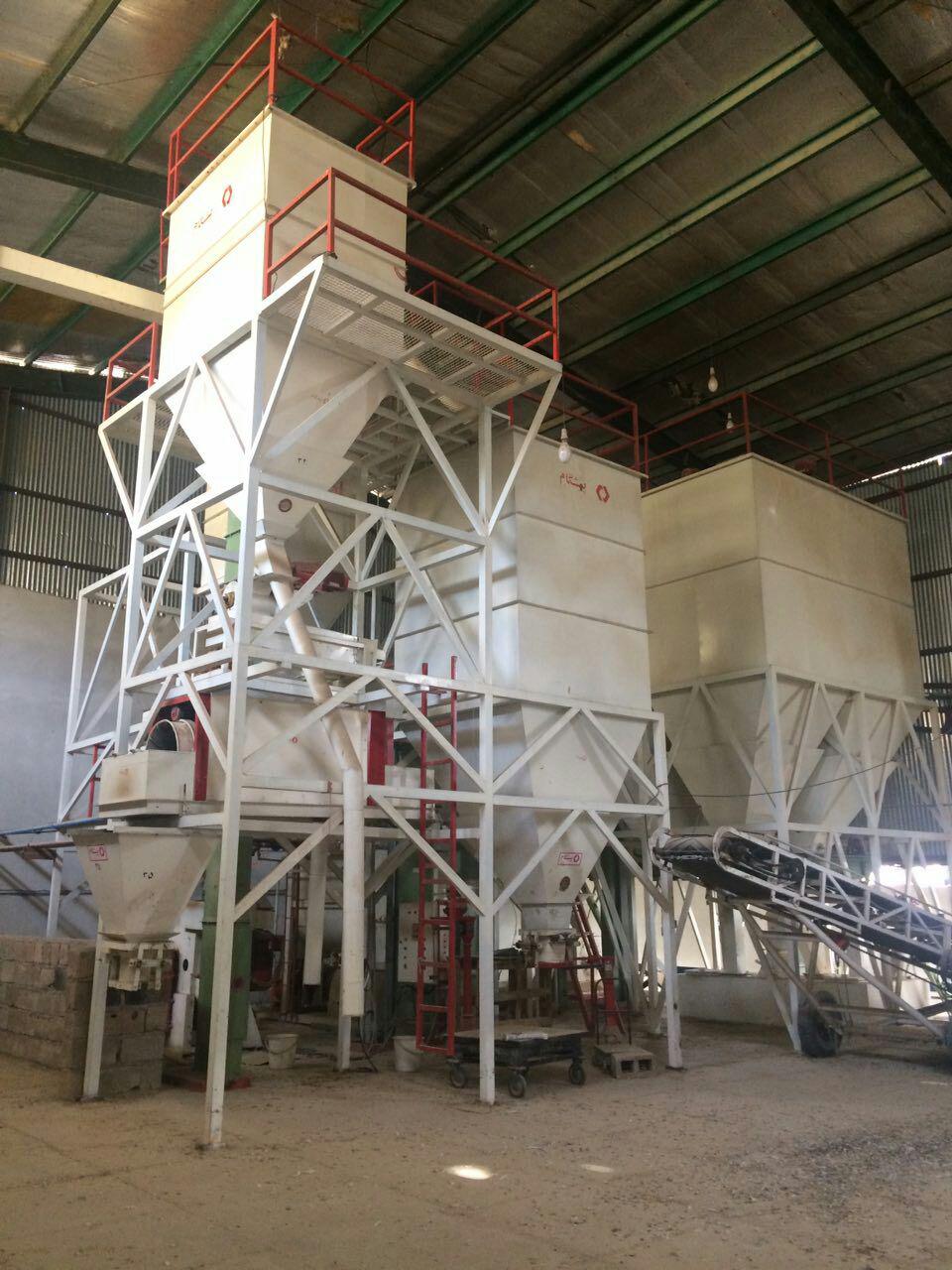 فروش کارخانه خوراک دام , طیور و آبزیان 