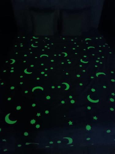 پتوی مسافرتی شب نما