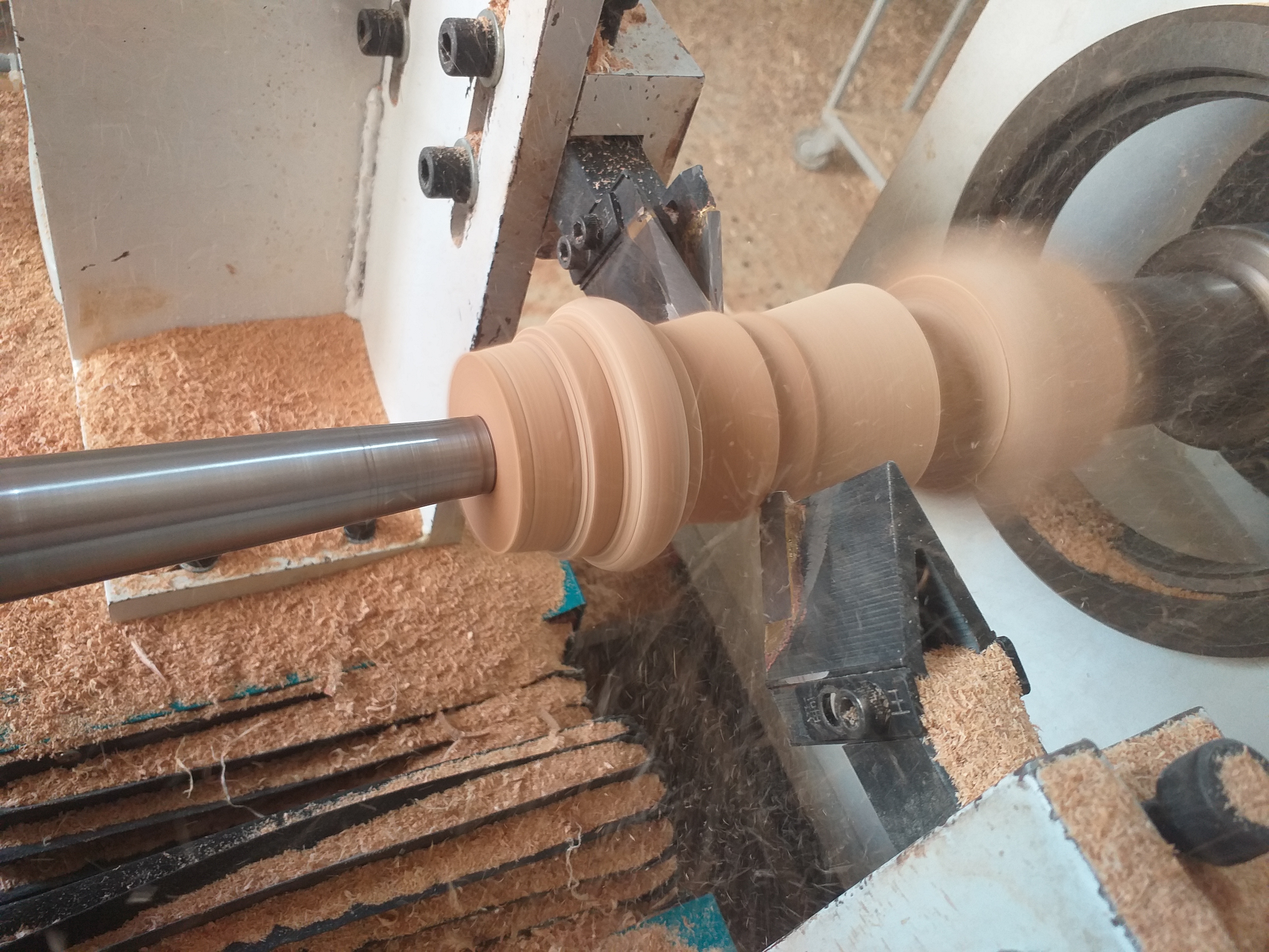 خدمات cnc_ خراطی arkawood group 